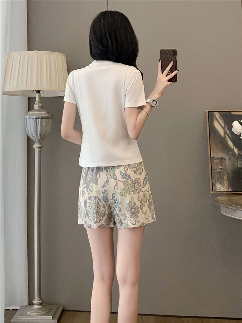 重工减龄时尚套装女夏设计感圆领印花马甲假两件套阔腿短裤两件套,女装套装/套裙,江南