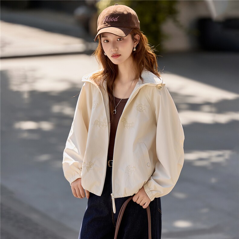 紫色工装开衫外套女2026秋季新款连帽拉链宽松高级感夹克上衣,女装短外套,梦懿尔