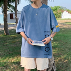 蓝色