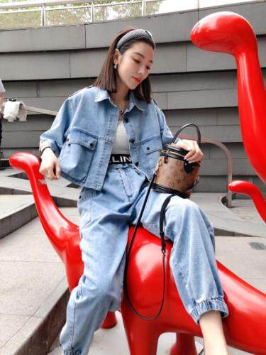 牛奶丝套装，超赞款，人人补单，女装职业装，一杭