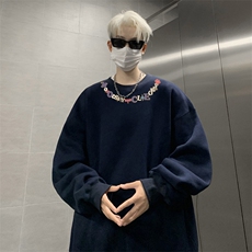 藏青色