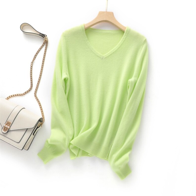 2025年秋季常规款时尚百搭通勤休闲V领套衫，女装针织衫/毛衣，麦德绒
