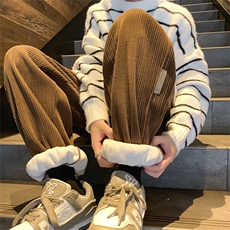 咖啡色