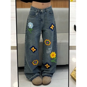 【有货】S809LL-特P52重工艺花瓣刺绣水洗牛仔裤男女设计感裤子,黑色瓢鞋搭配什么裤子图片