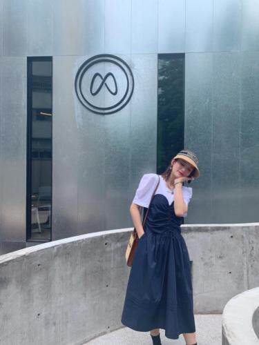 夏季新款韩版拼接连衣裙，女装连衣裙，红头发儿