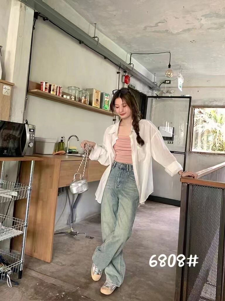 2025年新款时尚清凉长袖衬衫,女装衬衫,牛米欧羽绒服工厂店