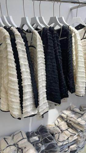 风衣，女装风衣，红时流