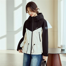 黑白拼接连帽短外套女2026新款流行巴恩风宽松轻薄中场款开衫夹克，女装短外套，梦懿尔