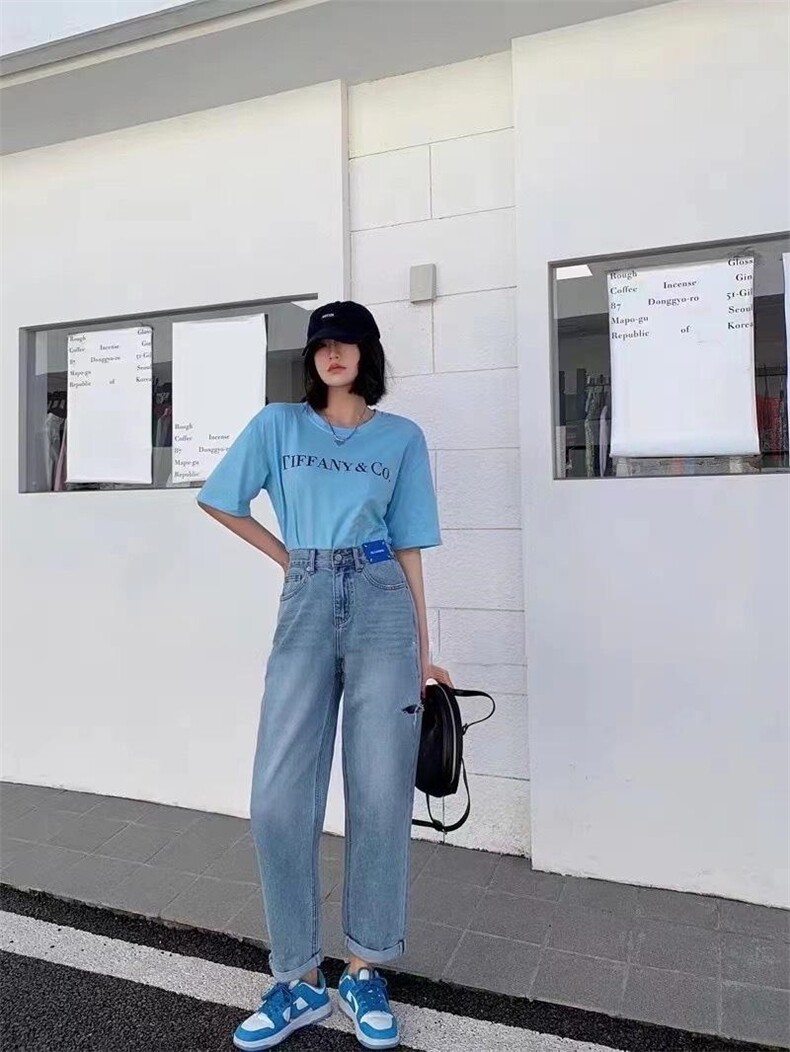 2022休闲牛仔裤，女装牛仔裤，雪儿诱惑