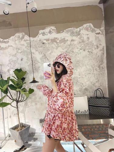 W771欧货潮女款连帽开衫拉链款长袖抽身收腰宽松防晒衣,女装,L·H·X