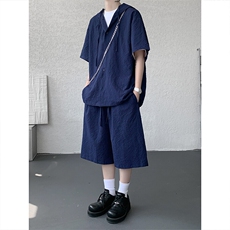 藏青色