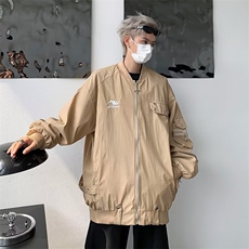 卡其色