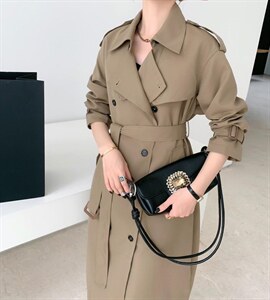 新款秋装，韩版风衣外套。，女装风衣，艾美欧歌