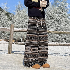 灰棕色