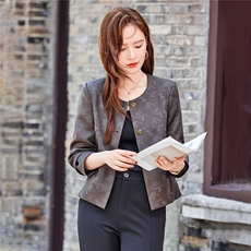 现货2025秋装新款休闲印花气质短款外套小西装女，女装短外套，苗苗