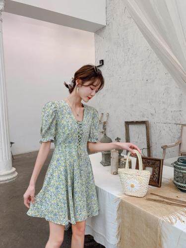 夏季碎花连衣裙，女装连衣裙，昕叶良品