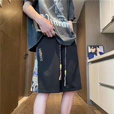 黑色
