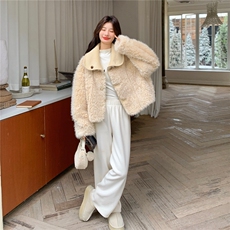 新款！冬装两面穿皮毛一体外套2C133-8989-P215-K318，女装皮草，2C133