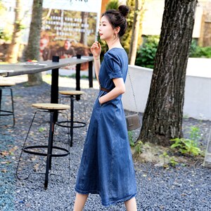 欧洲站方领牛仔连衣裙女2026年夏季修身显瘦高端气质复古A字长裙图片
