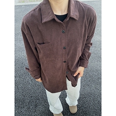 酒红色