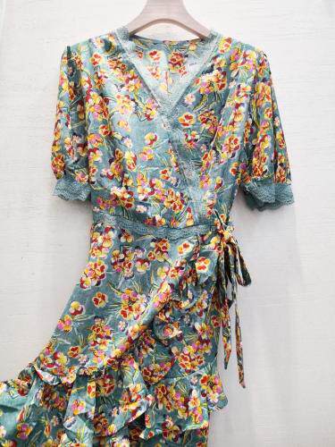 （现货）连衣裙，女装连衣裙，伊娜蕾尔