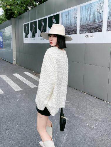 早秋新款，泡泡卫衣，女装卫衣/绒衫，依纤