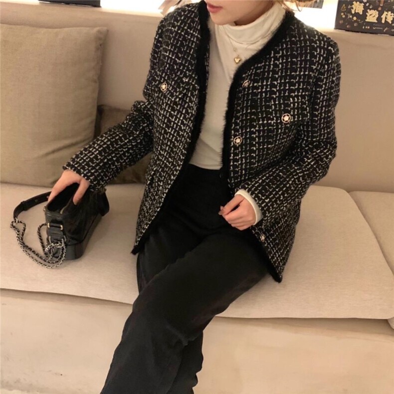 百搭时尚款小香风羽绒外套，女装，奥瑾