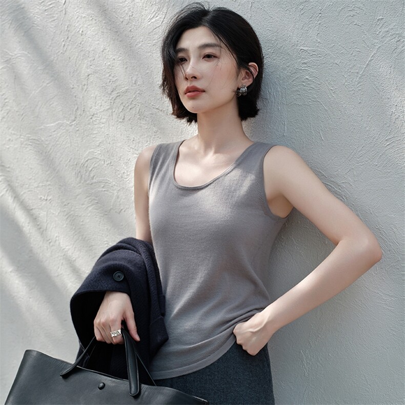 2025夏季新款羊绒衫女100纯山羊绒简约纯色百搭薄款柔软吊带背心,女装背心吊带,江帆羊绒