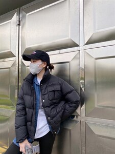 小款羽绒服图片