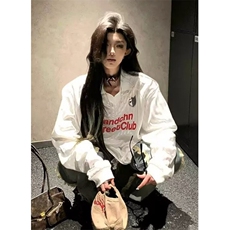 白色