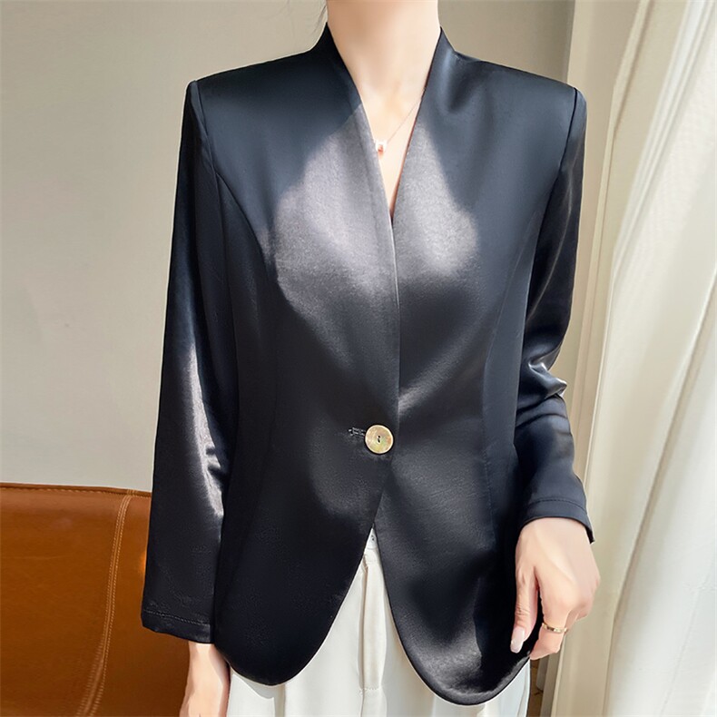 西装外套女设计感小众轻熟风春季新款韩版宽松休闲气质西服上衣女,女装短外套,圣丽羊绒
