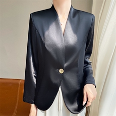 西装外套女设计感小众轻熟风春季新款韩版宽松休闲气质西服上衣女，女装短外套，圣丽羊绒