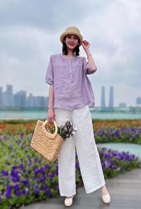 纯苎小衫
时尚女装巜川哲》4028图片