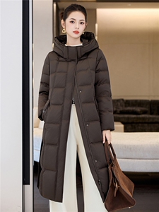 90鸭绒连帽羽绒服女2025冬季新款系带收腰加长款过膝棉袄外套图片