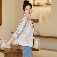 高档刺绣新中式国风外套女2024春秋新款圆领百搭别致漂亮盘扣上衣，女装短外套，魅影