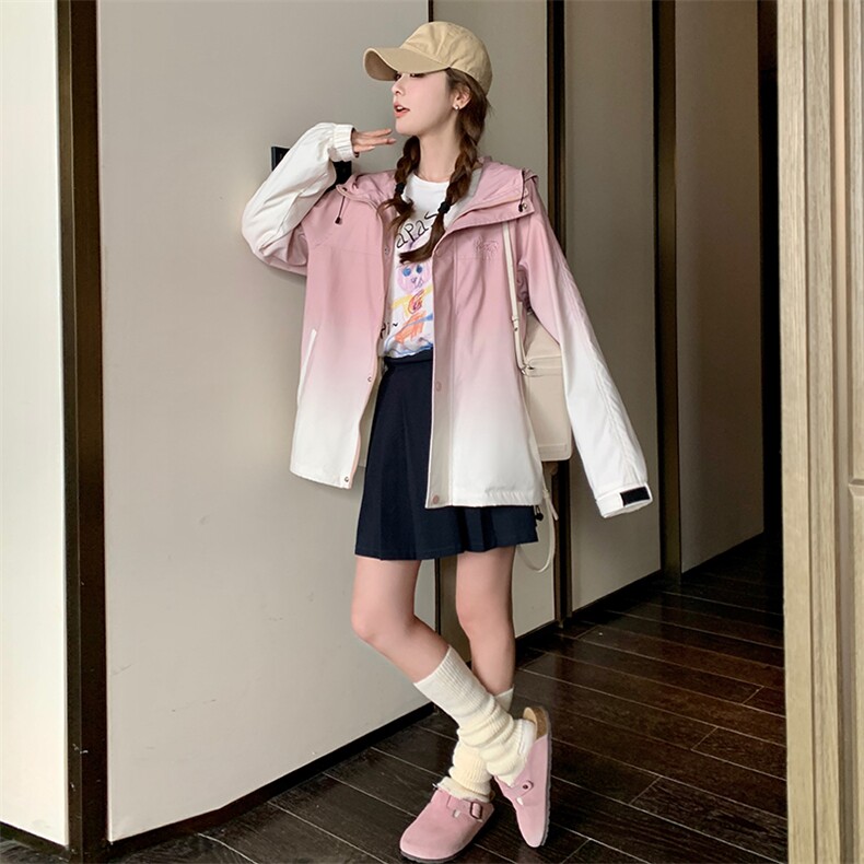 爆款粉色渐变冲锋衣外套女2025春秋新款韩版宽松休闲连帽户外上衣图片