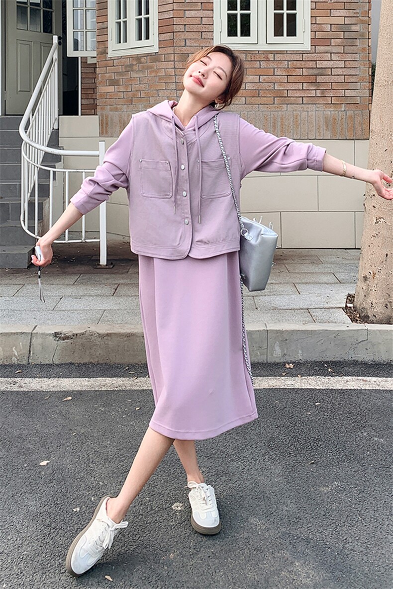 温柔系穿搭紫色休闲连衣裙女春新款工装马甲宽松减龄卫衣裙,女装连衣裙,2C029