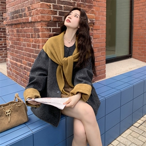 针织披肩灰色毛呢外套女春秋2025新款独特超好看流行爆款超火上衣图片