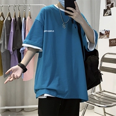 深蓝色