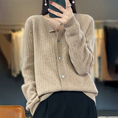 2025年夏季宽松型常规开衫单件长袖单排扣羊毛衫时尚百搭，女装羊毛衫，春贝羊绒