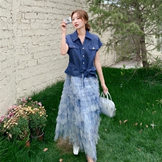 可盐可甜牛仔衬衫配蛋糕下摆假两件连衣裙女夏2025超火减龄连身裙，女装连衣裙，2C201