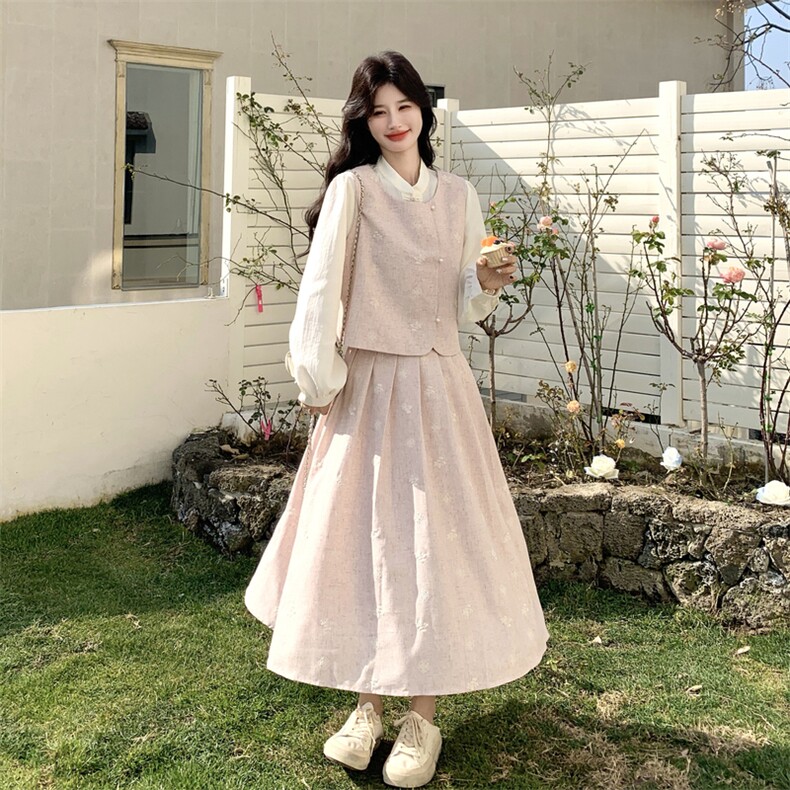 新款大货已出马甲上衣三件套半裙套装613-p225-k369,女装套装/套裙,2C062