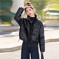 蛋白pu皮羽绒服外套女冬季2026新款白鸭绒酷飒气质面包服显瘦气质，女装羽绒服，意芙
