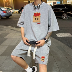 灰色