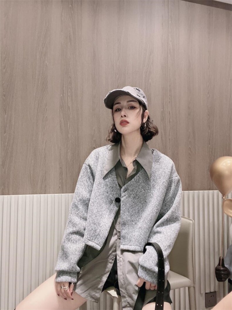 拼接假二件外套ＭL，其它，可纳奇