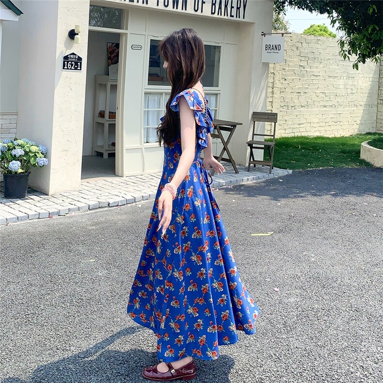 时髦前后两穿碎花小飞袖连衣裙女2025夏季休闲蓝色荷叶边拼接长裙,女装连衣裙,千寻