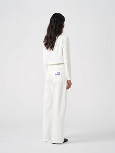 新品25年春季女士经典休闲环保棉白牛仔直筒裤图片