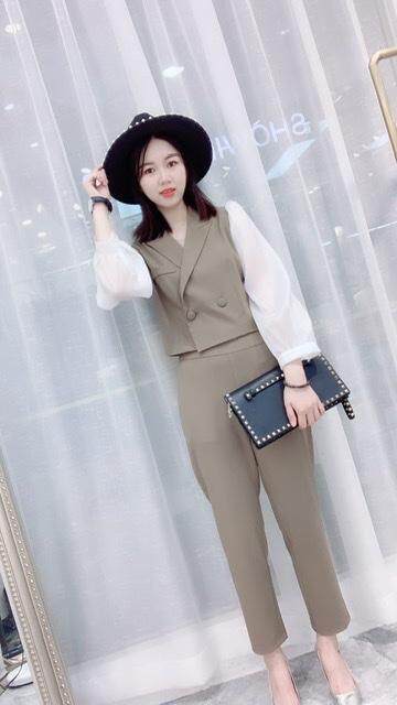 2021新款时尚潮流春装女装图片