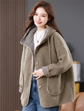 2025冬季时尚简约大方气质优雅显瘦休闲百搭潮流皮毛一体外套，女装羊羔毛/颗粒绒，独衣靓