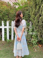 夏季刺绣花纹连衣裙，女装连衣裙，得到THETHAT
